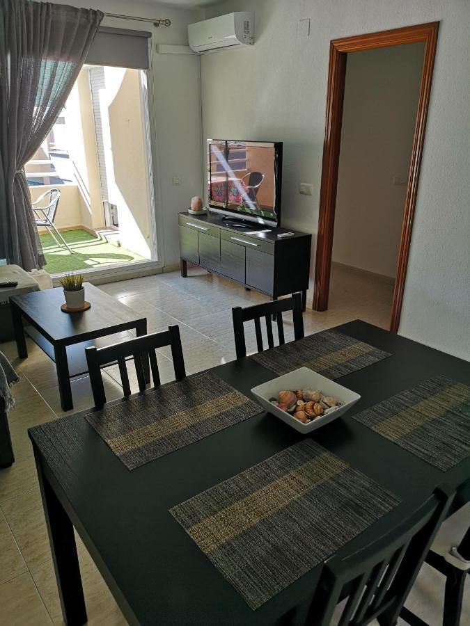 Apartamento 60 M2 En La Playa Torre de Benagalbon Eksteriør billede