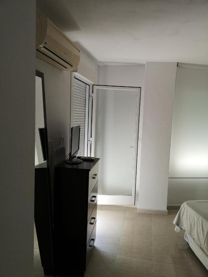 Apartamento 60 M2 En La Playa Torre de Benagalbon Eksteriør billede